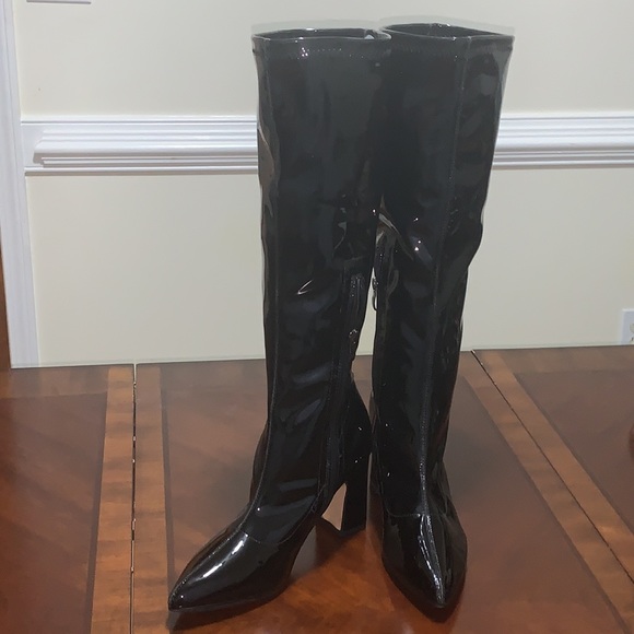 Winter boots - Picture 2 of 6